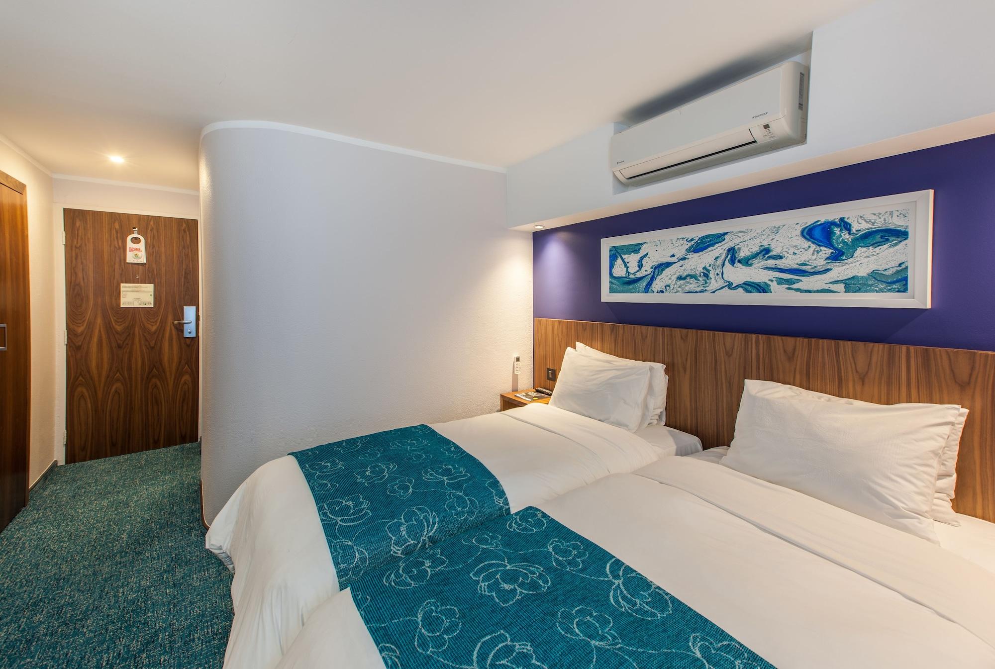 ทาวน์ ลอดจ์ เอ็มบอมเบลา Hotel Mbombela ภายนอก รูปภาพ