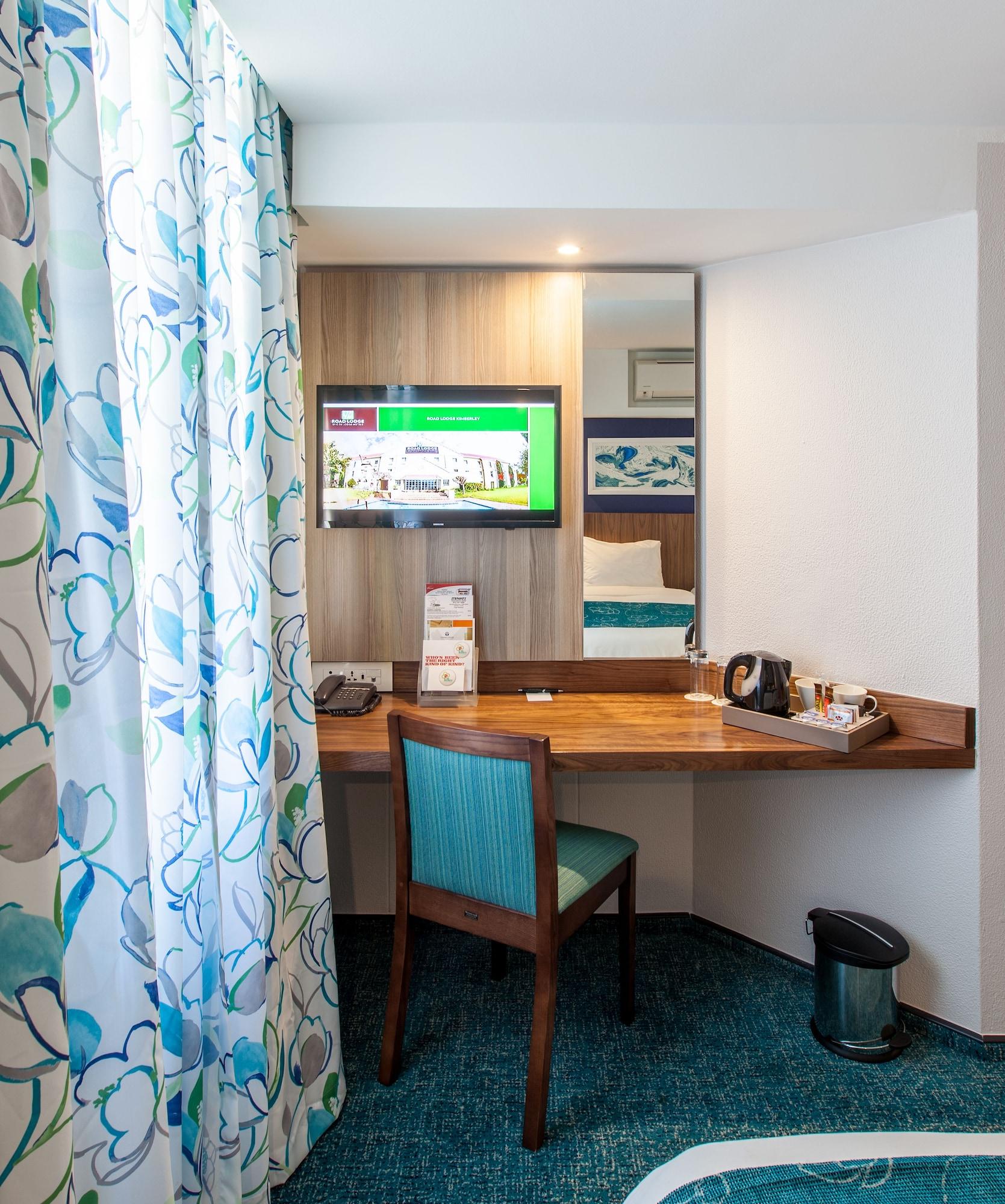 ทาวน์ ลอดจ์ เอ็มบอมเบลา Hotel Mbombela ภายนอก รูปภาพ