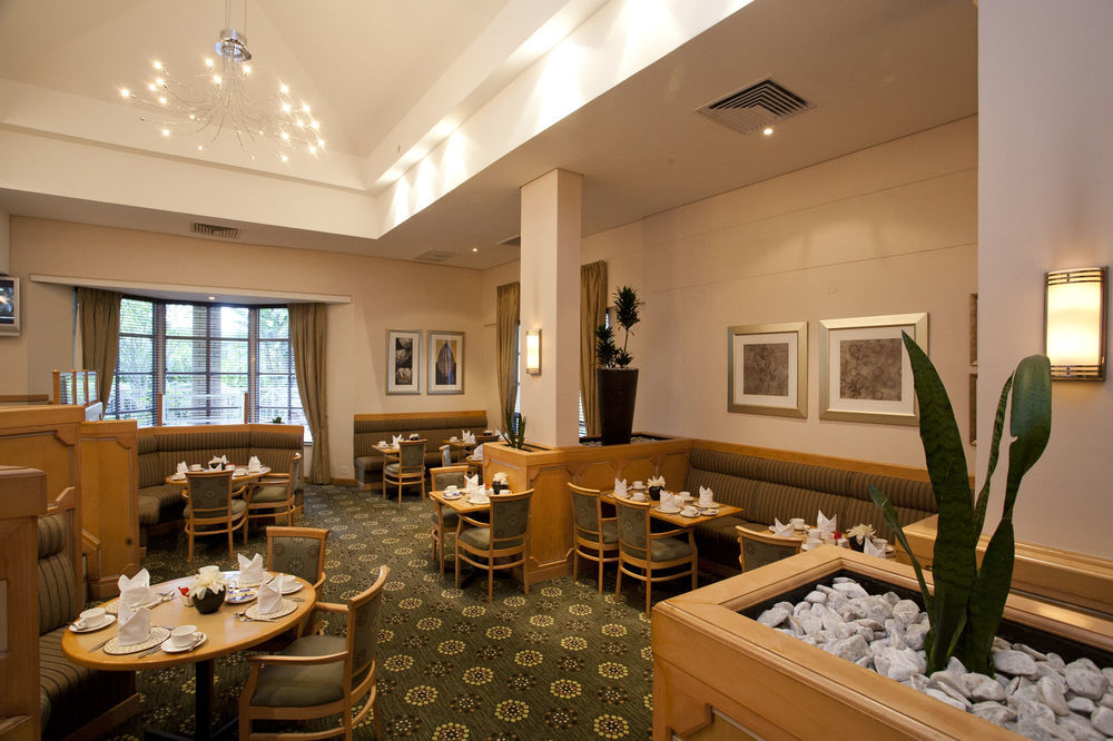 ทาวน์ ลอดจ์ เอ็มบอมเบลา Hotel Mbombela ภายนอก รูปภาพ