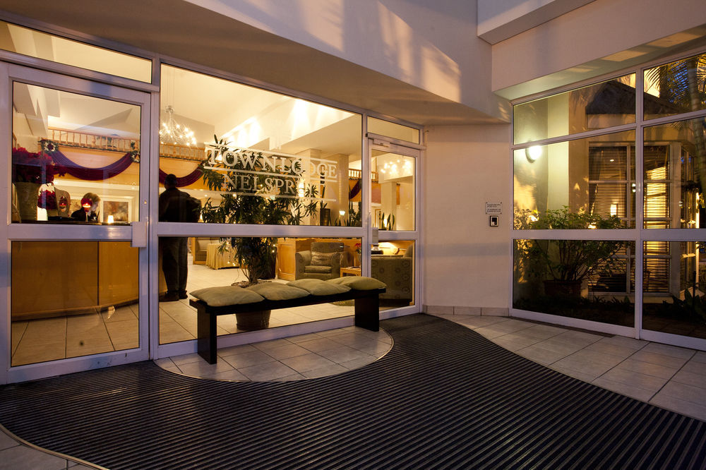 ทาวน์ ลอดจ์ เอ็มบอมเบลา Hotel Mbombela ภายนอก รูปภาพ