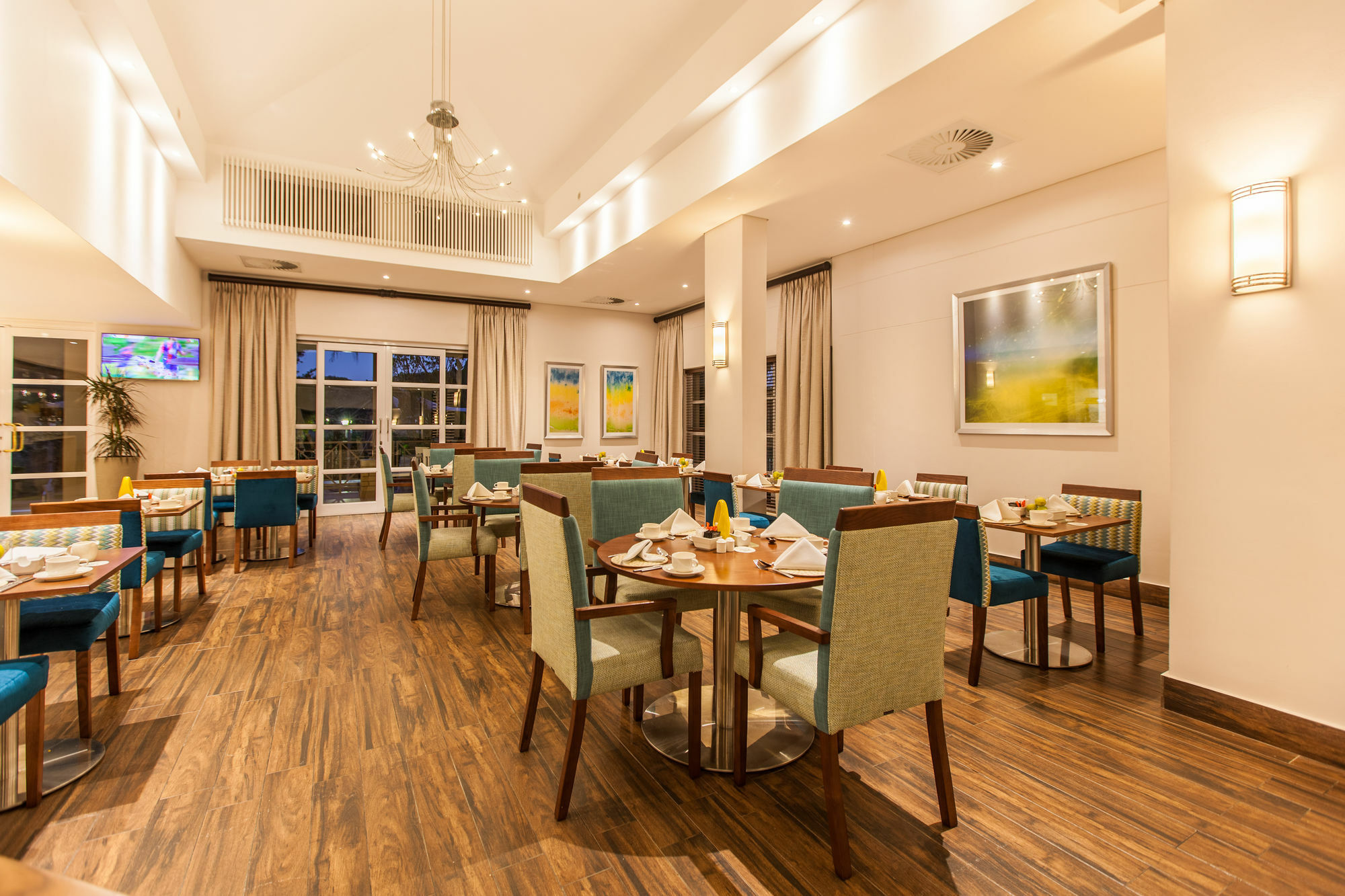 ทาวน์ ลอดจ์ เอ็มบอมเบลา Hotel Mbombela ภายนอก รูปภาพ